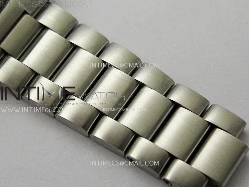 Planet Ocean 43.5mm Black Ceramic Bezel SS SCF 1:1 Best Edition Black Dial on SS Bracelet A8900